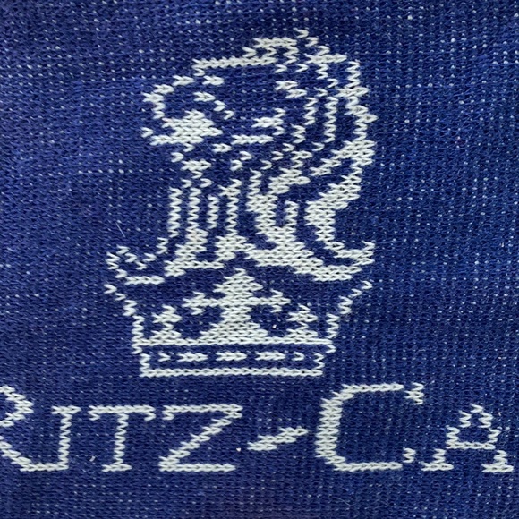 Ritz Carlton vintage knit bag - Picture 3 of 6